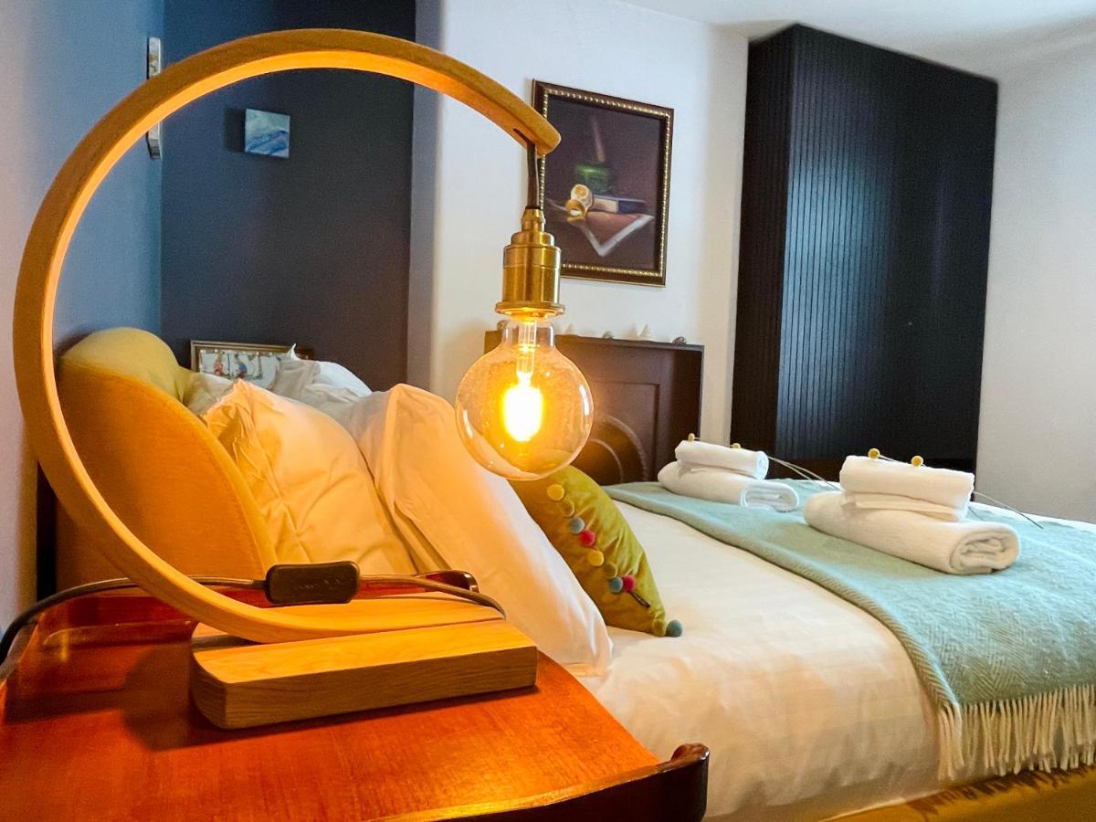 Stylish 2-Bedroom Townhouse Next To Brighton Station المظهر الخارجي الصورة