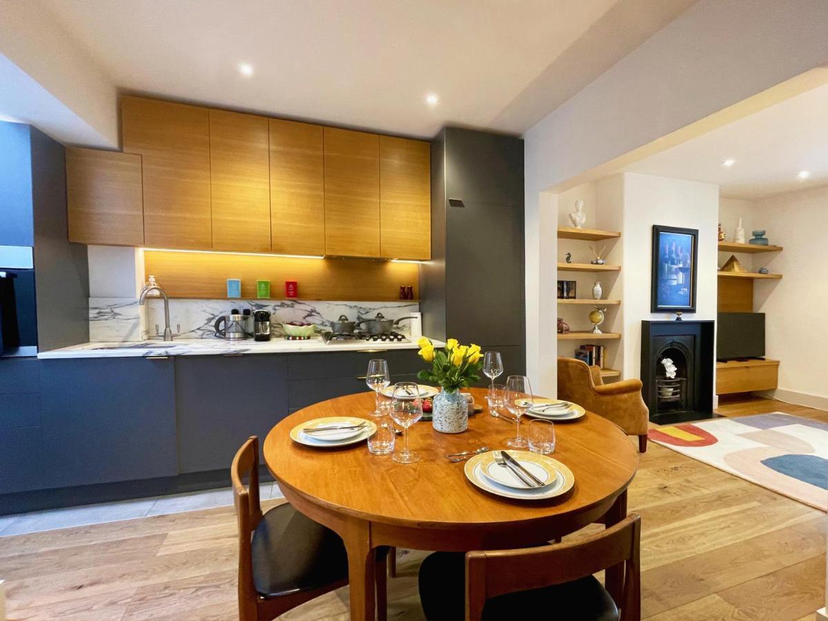 Stylish 2-Bedroom Townhouse Next To Brighton Station المظهر الخارجي الصورة