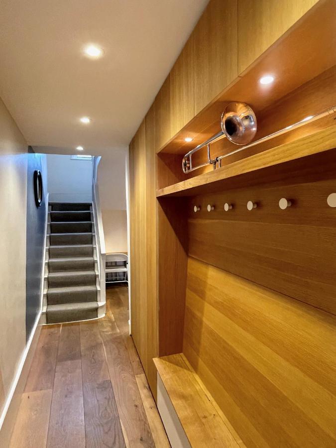 Stylish 2-Bedroom Townhouse Next To Brighton Station المظهر الخارجي الصورة